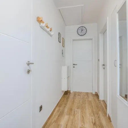 Apartmani Nada 2 Krk Town Exterior photo